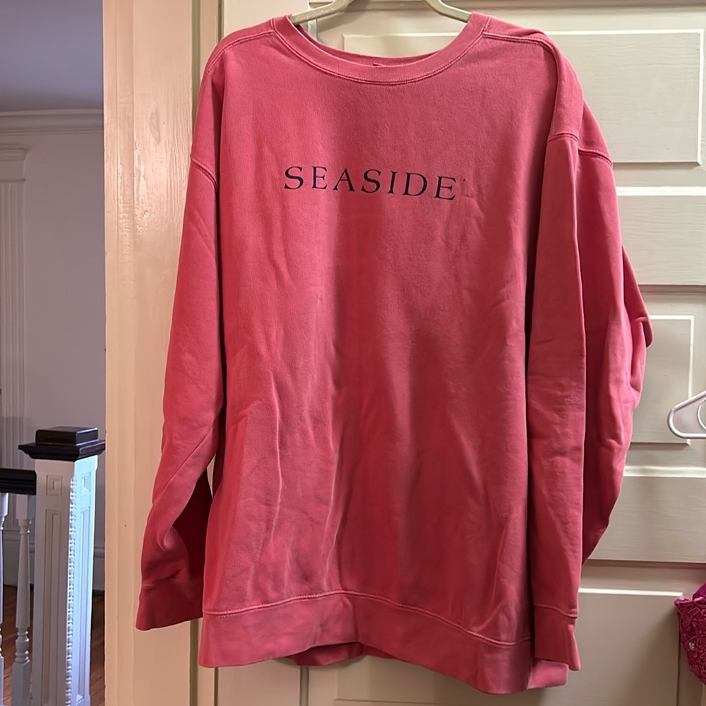 Seaside sweatshirt. Official sweatshirt. Pin/red heathered XXL. Worn one time
